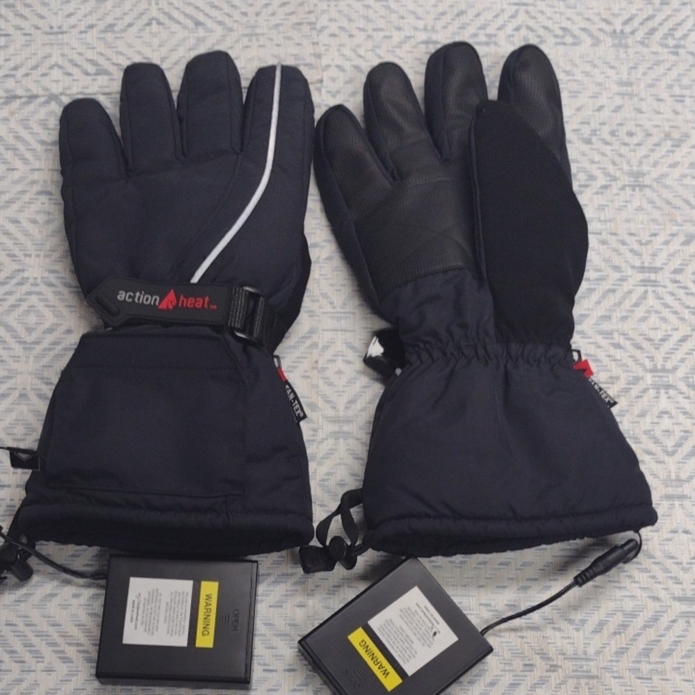 ActionHeat Men's Black Heated Gloves